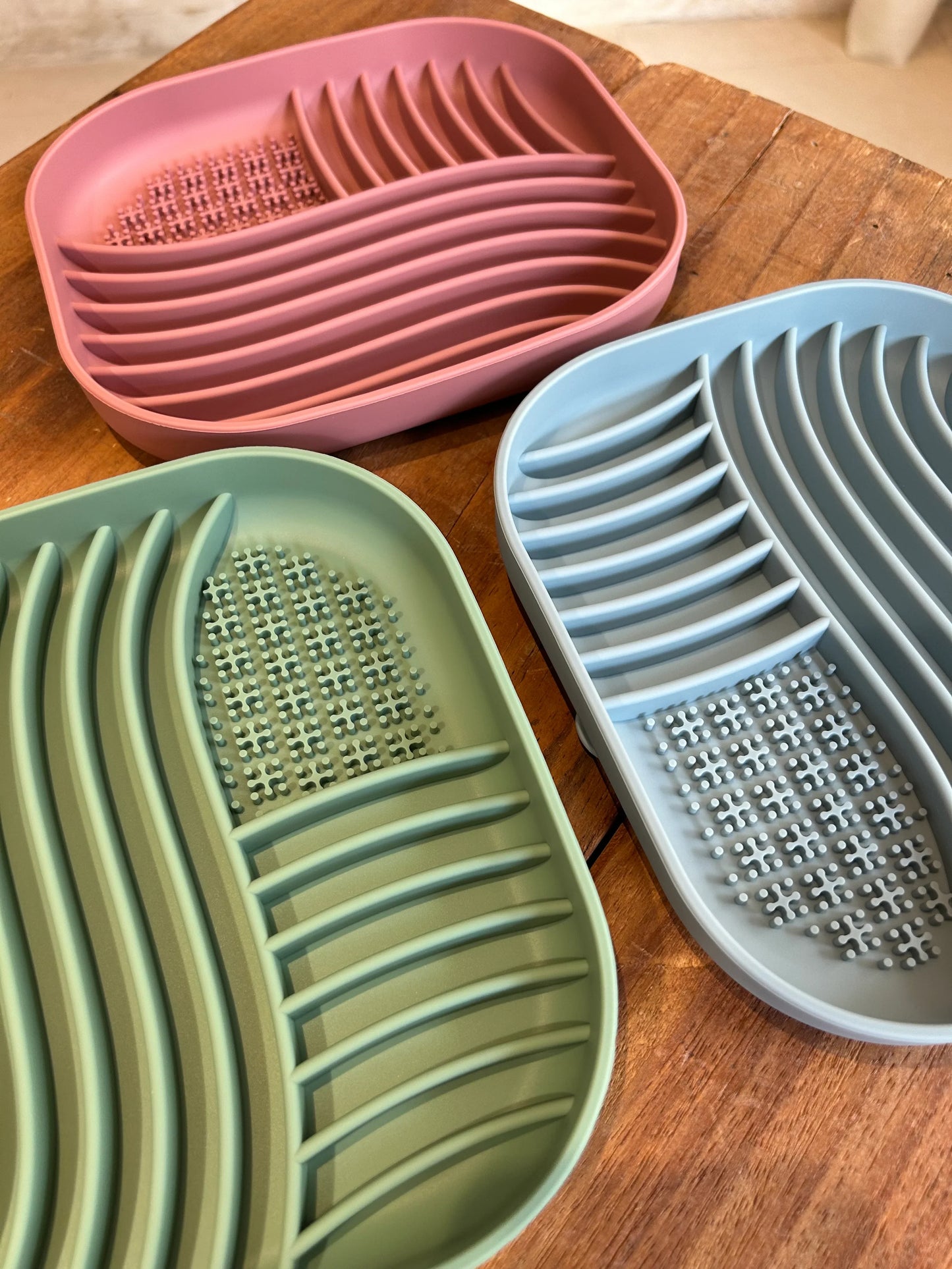 Slowfeeder madskål Waves